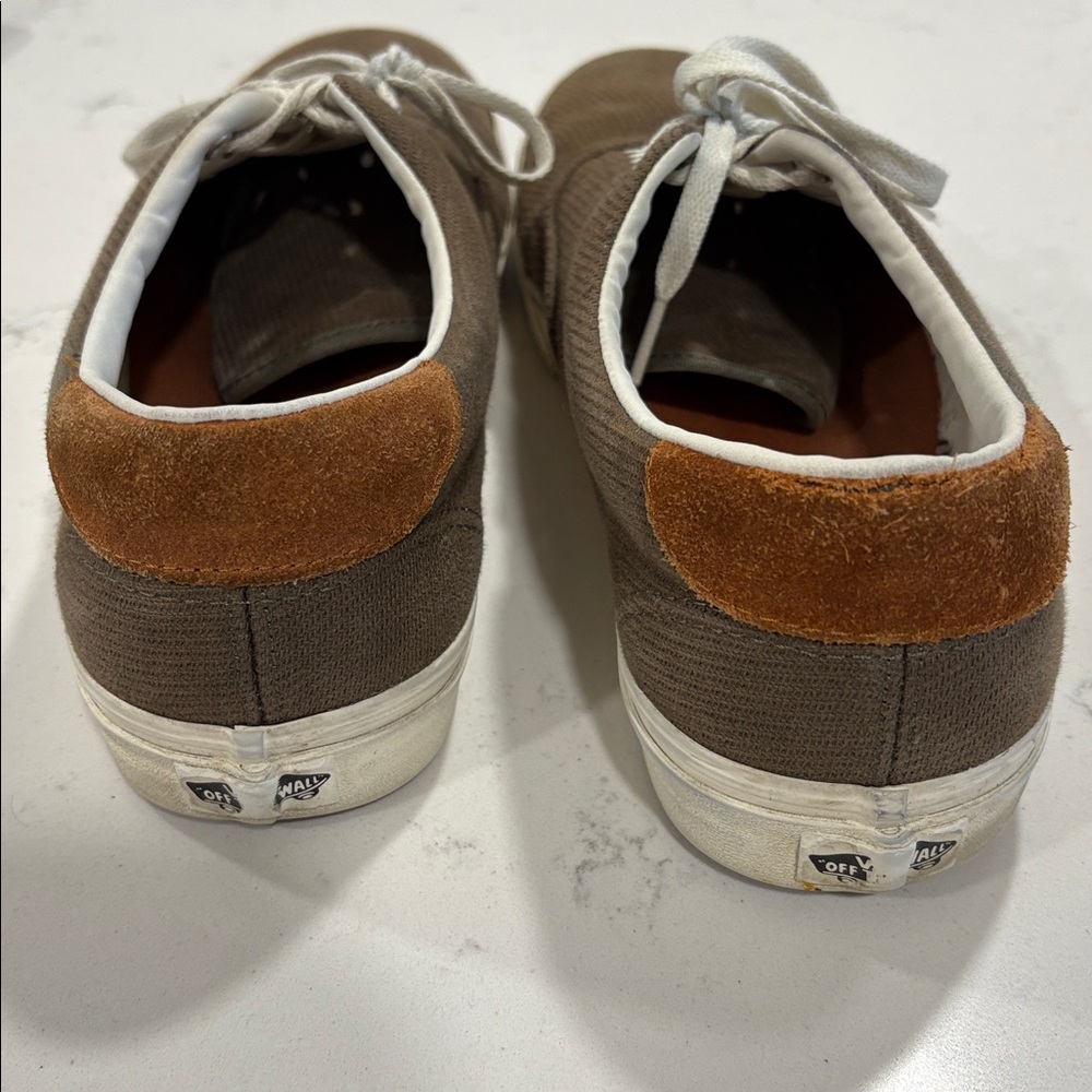 Vans Olive Green Canvas Sneakers with White Laces - Picture 5 of 5